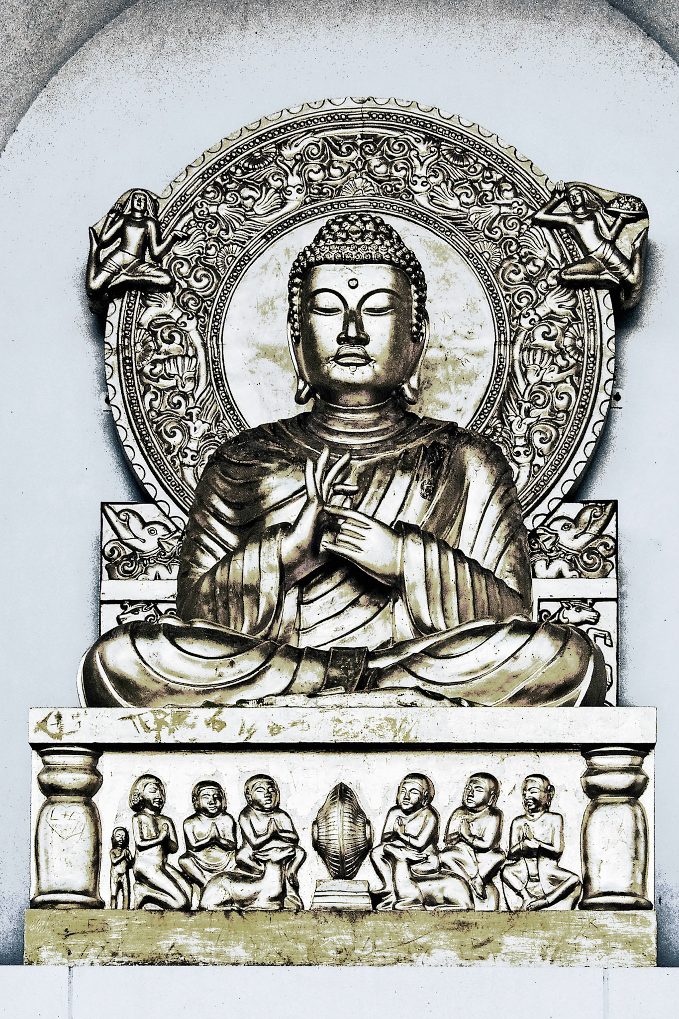Buddha Statue in Battersea Park