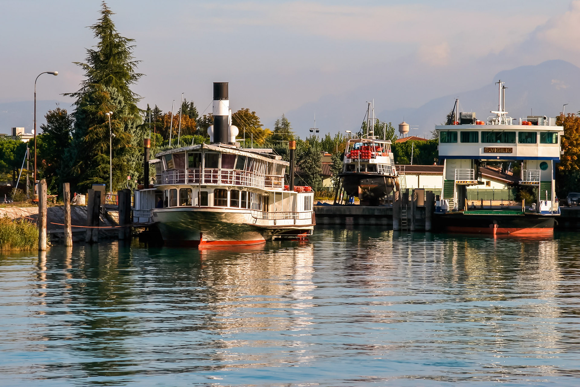 Ferry Closed for Winter at Desenzano del Garda